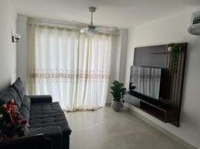 Beleza de apartamento 300 metros da praia